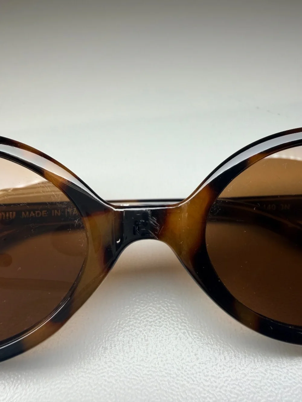 Miu Miu SMU 04Z Tortoiseshell Oval Sunglasses 50-18-140